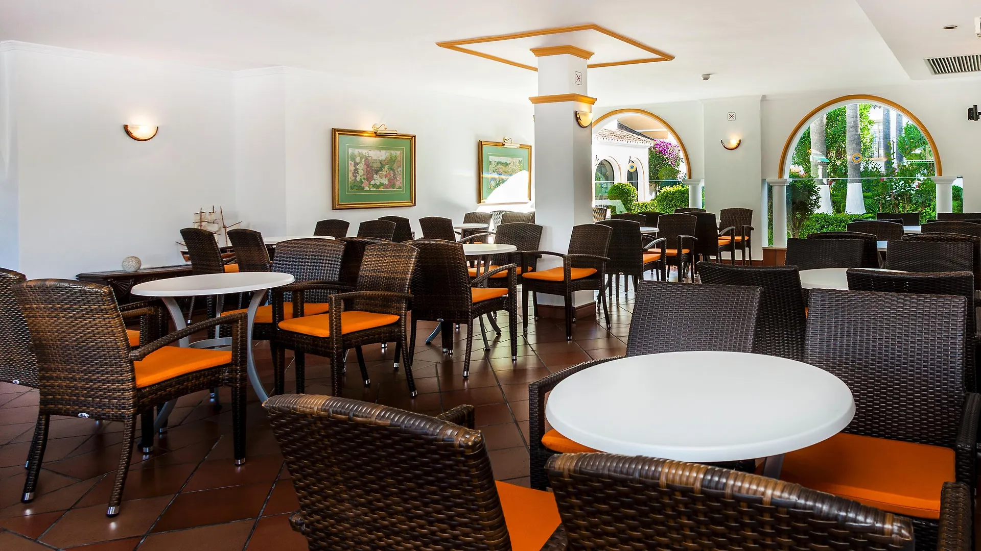 Globales Cortijo Blanco Hotel Marbella