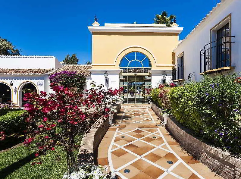 Globales Cortijo Blanco Hotel Marbella 3*,